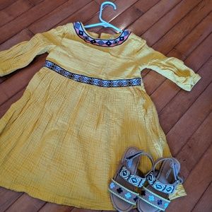 Girls 5T dress and 9t sandals